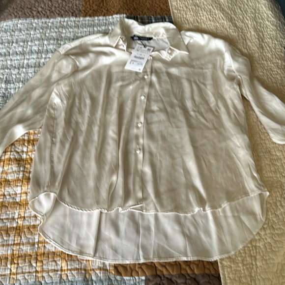 Zara Cream Button Down Shirt - Picture 1 of 4